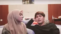 Rizky Billar dan Lesti Kejora. (Foto: YouTube Rizky Billar)