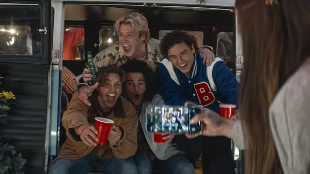 Prime Video Rilis Trailer Off Campus