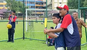 Garuda Baseball Softball Club bekerja sama dengan Sekolah Global  Mandiri meluncurkan program pengenalan baseball dan softball untuk anak-anak berkebutuhan  khusus. (Bola.com/Dok. Garuda Baseball Softball Club)