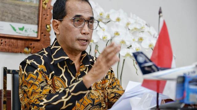 Menteri Perhubungan (Menhub) Budi Karya Sumadi mengapresiasi Perusahaan Listrik Negara (PLN) yang telah meluncurkan aplikasi “Charge.In”.  (Foto: Kemenhub)