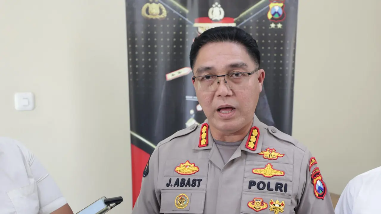 Kabid Humas Polda Jawa Timur, Kombes Pol Jules Abraham Abast (Istimewa)