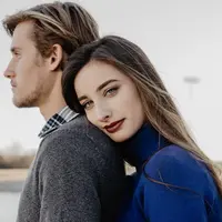 Ilustrasi relationship. (Foto: unsplash.com/Parker Whitson)