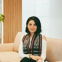 Nikita Mirzani akan membongkar sikap bertele-tele Ketua KPK Firli Bahuri terhadap sejumlah kasus lain jika Dito Mahendra tak segera dijadikan tersangka. (Foto: Dok. Instagram @nikitamirzanimawardi_172)