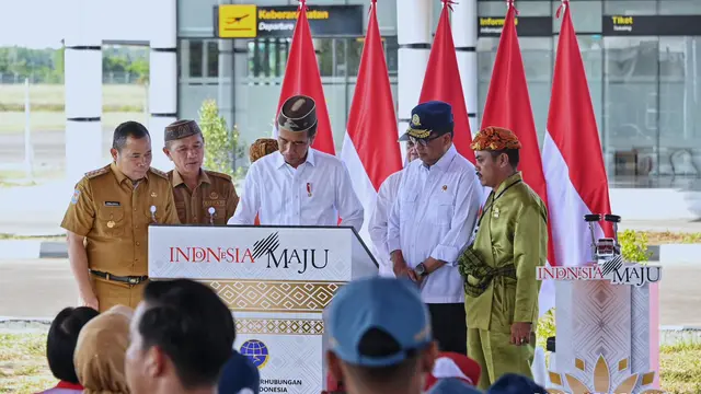 Presiden Joko Widodo (Jokowi) meresmikan Bandara Panua Pohuwato di Kabupaten Pohuwato, Gorontalo, Senin (22/4/2024). (Foto: Kementerian Perhubungan)