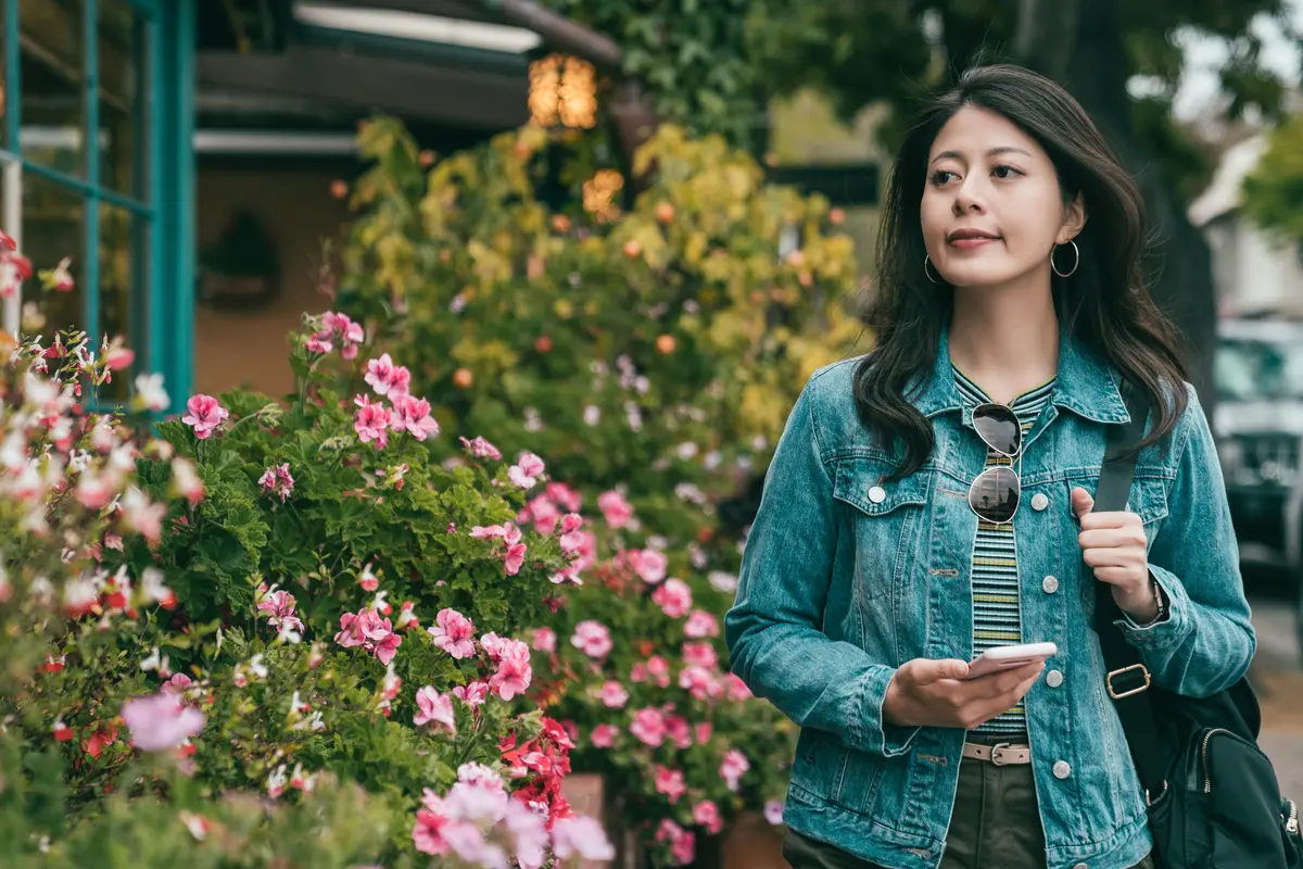 perempuan dan maret sederhana