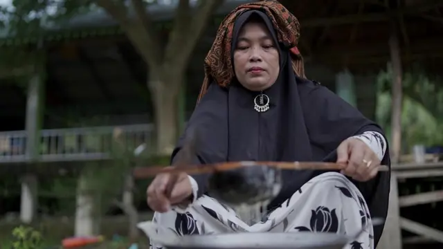 Atraksi Kue Karah