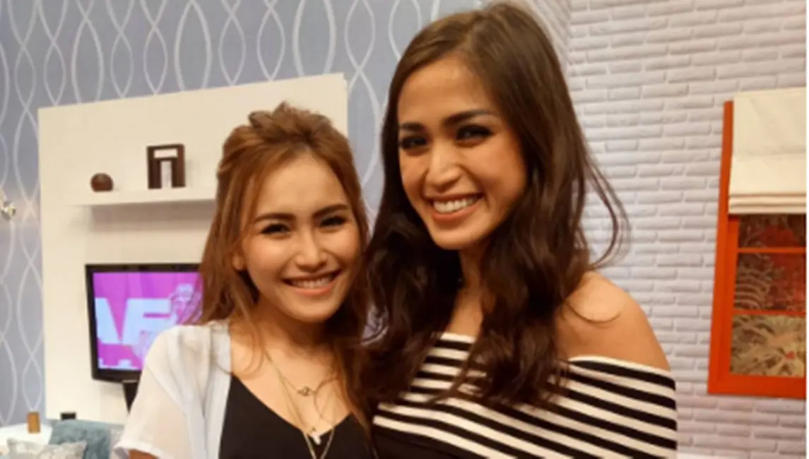 Ayu Ting Ting bersama Jessica Iskandar (Instagram/@ayutingting92)