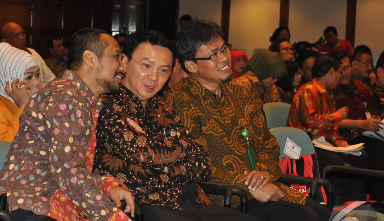 Ketua KPK Abraham Samad dan Basuki Tjahaja Purnama saat menghadiri Seminar Pencegahan Korupsi, Jakarta, Kamis (6/11/2014) (Liputan6.com/Herman Zakharia) 