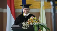 Universitas Negeri Semarang (Unnes) memberikan anugerah Honoris Causa atau Doktor Kehormatan kepada Menteri Koordinator Bidang Perekonomian Airlangga Hartarto. Dok Kemenko