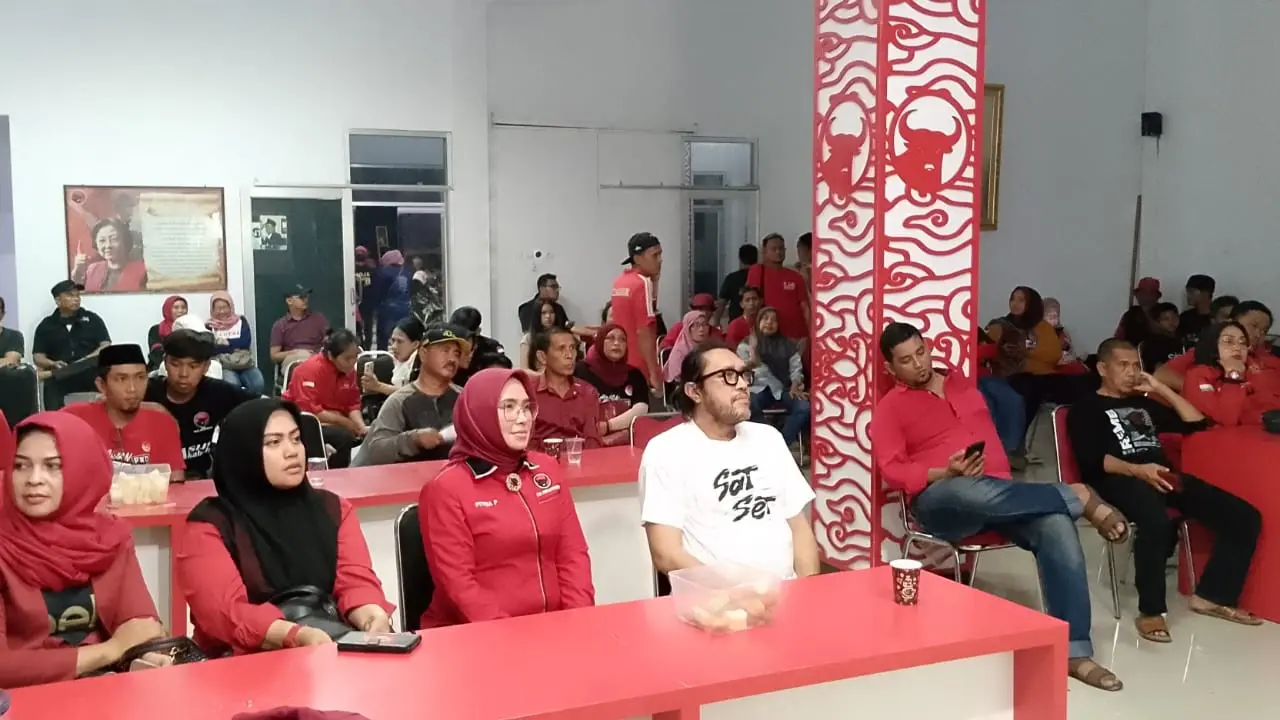 Nobar Debat Kandidat Cawapres, Ono Surono: Lembaga Survei Tidak Jadi Pegangan PDIP