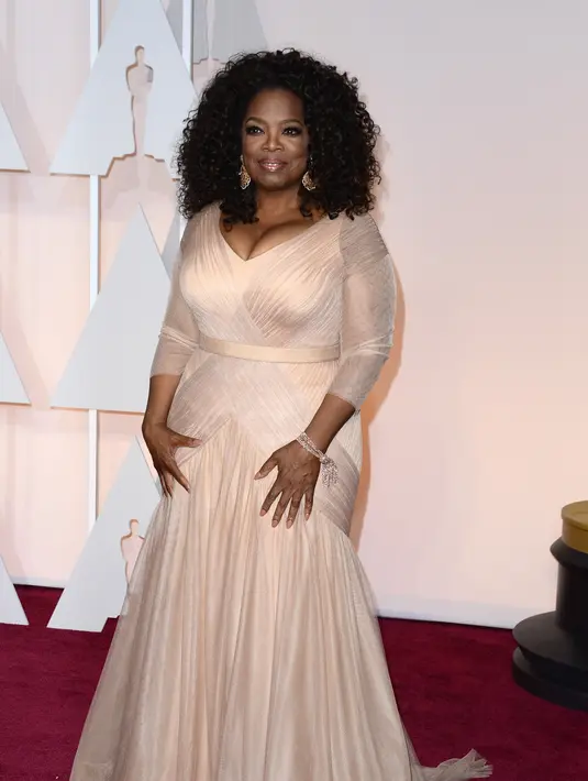 Oprah mengatakan dalam reality show tersebut artinya seseorang harus berada sepanjang waktu. Ia pernah syuting dengan mereka sekeluarga (Kardashian) dan ia tak percaya bagaimana mereka bekerja keras. (Bintang/EPA)