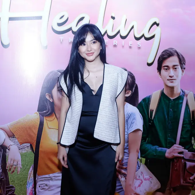 [Fimela] Adinda Azani