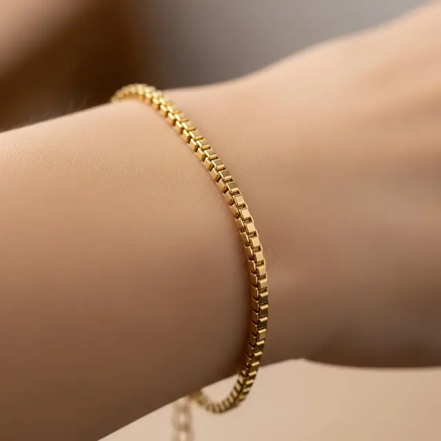 Model Gelang Emas Tanpa Ukiran yang Elegan