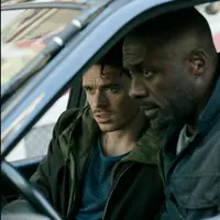 Richard Madden dan Idris Elba dalam film Bastille Day atau The Take (Foto: Jessica Forde - StudioCanal via imdb.com)