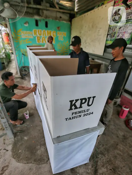 Pengamanan pun akan dilakukan selama 24 jam penuh hingga waktu pemilihan tiba. (Liputan6.com/Angga Yuniar)