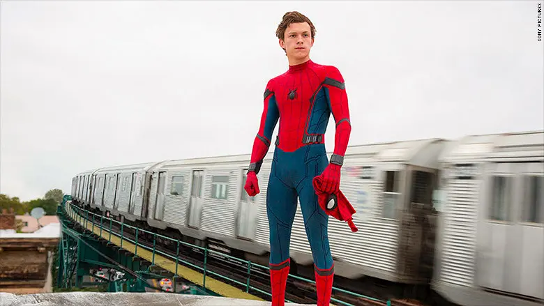 Tom Holland saat memerankan Spider-Man (Pinterest)