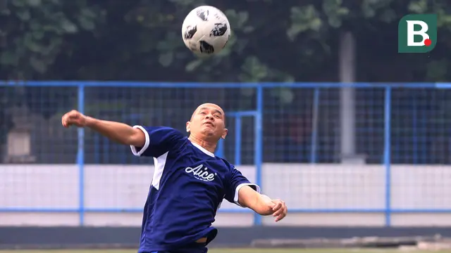 Foto: Nostalgia Legenda Sepak Bola Indonesia, Atep Beraksi Bersama Elie Aiboy dan Kurniawan Dwi Yulianto