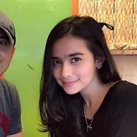 Sonya Fatmala akan menikahi Hengky Kurniawan di usia yang relatif muda, terpaut usia sebelas tahun tak menyurutkan niat Sonya Fatmala membangun rumah tangga dengan duda beranak satu tersebut. Menurut rencana akad nikah digelar pada 23 April 2015.