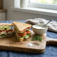 Resep Sandwich Roti Gandum untuk Diet (Foto: AI Generated)