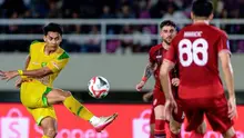 Aksi winger Persebaya Surabaya, Malik Risaldi saat bertandang ke markas Persis Solo dalam laga pekan ke-32 BRI Super League 2025/2026 di Stadion Manahan, Solo, Sabtu (9/5/2026). (Dok. Persebaya)