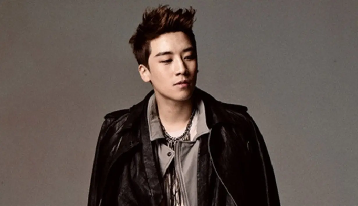 Tak hanya penggemar, Seungri sendiri mengaku sangat rindu dengan hyung-hyungnya. Hal tersebut terungkap saat ia melakukan wawancara dengan ET Today. (Foto: soompi.com)