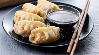 Easy Japanese gyoza recipe. (Photo: chandlervid85/Freepik)