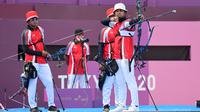 Tim panahan beregu putra Indonesia tersingkir dari Olimpiade 2020 setelah kalah 0-6 dari Inggris Raya. (dok. NOC Indonesia)