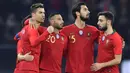 2. Portugal - Piala Dunia 2018 sepertinya akan menjadi yang terakhir bagi Cristiano Ronaldo, sang mega bintang tentu ingin tampil total. Dua tahun lalu, CR 7 berhasil mengangkat trofi Piala Eropa. (AFP/Fabrice Coffrini)