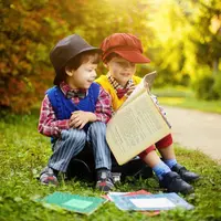 Mengulas jenis cerita yang tepat untuk menarik minat anak agar membaca jadi kegiatan yang seru dan menyenangkan. (Foto:  Vika Glitter/Pixabay)