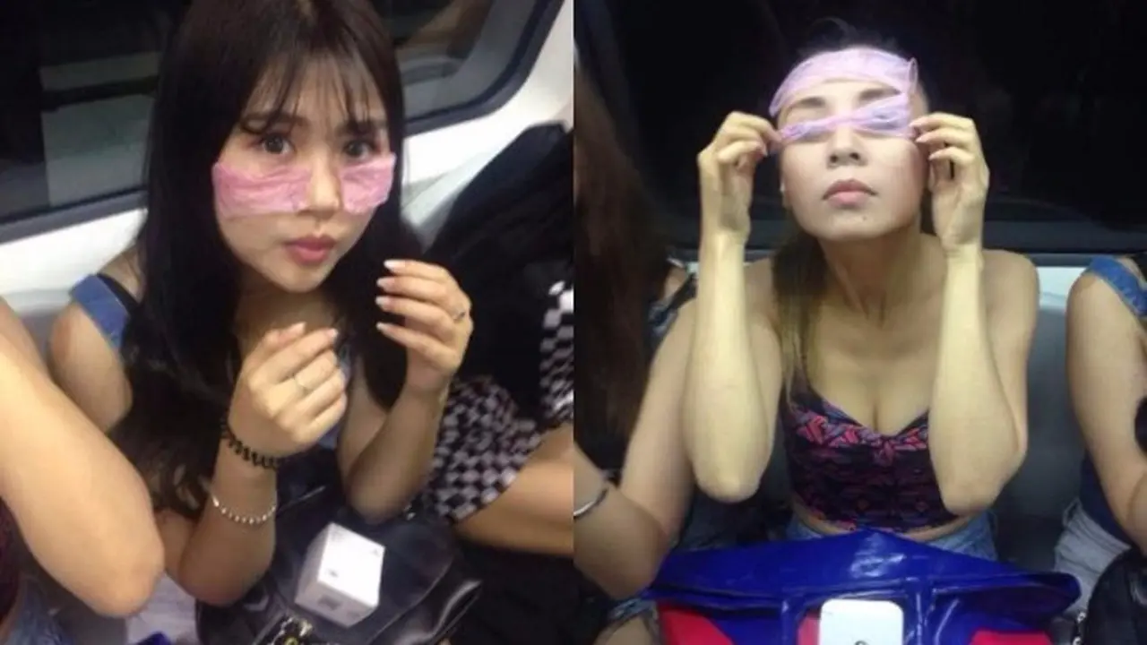 Wanita Seksi Pakai Kondom di Wajah, Jadi Tren Kekinian?