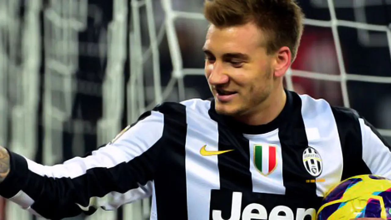 nicklas-bendtner-121218c.jpg