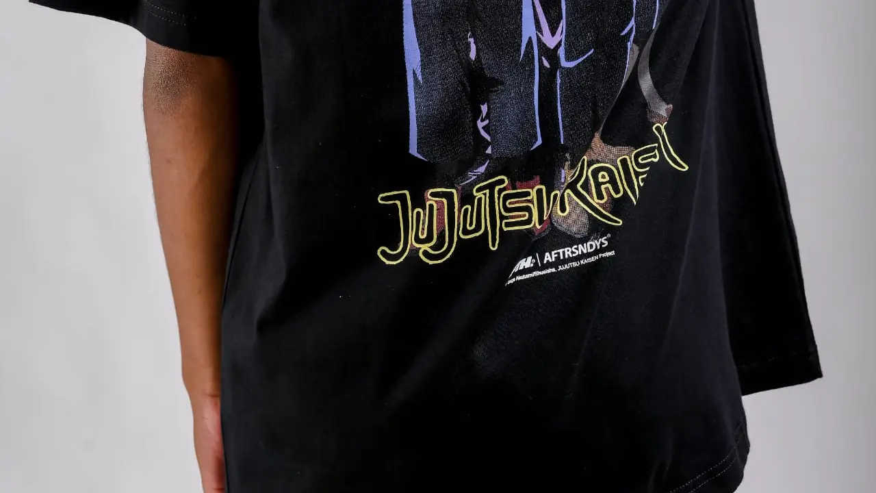 Brand Clothing asal Tangerang Kolaborasi dengan Serial Komik Anime Jepang Jujutsu Kaisen dan Evangelion