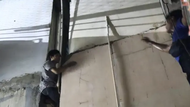 Kepepet, Pencuri di Batam Nekat Beraksi bak Spiderman