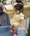 Mengajak anak aktif bergerak bukan hanya soal kesehatan fisik saja namun juga menjadi kunci utama dalam menstimulasi kecerdasan otak. [Dok/Freepik.com].