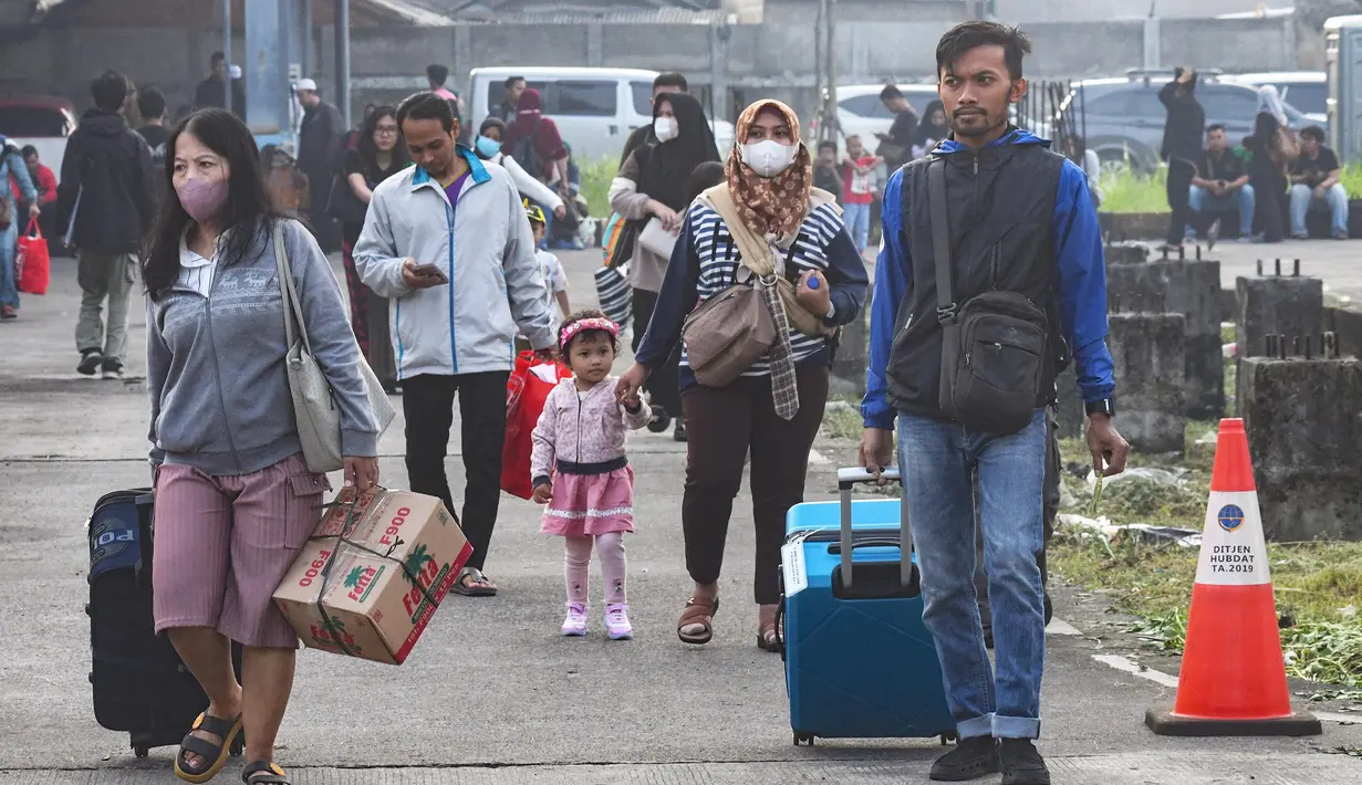 Sebelumnya, Kementerian Perhubungan menyelenggarakan program mudik gratis Lebaran 2025. (merdeka.com/Arie Basuki)