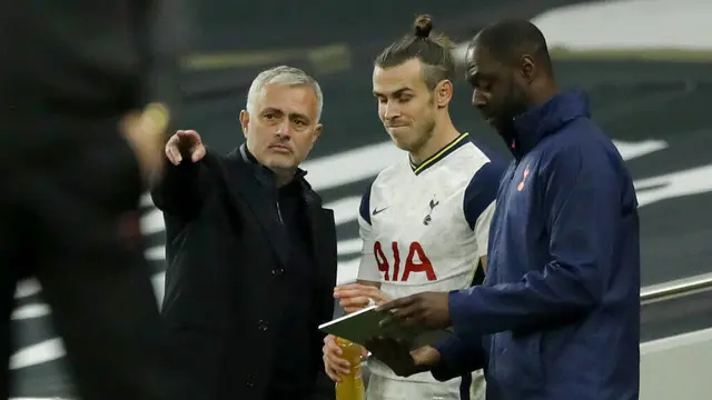 Wajah Lesu Gareth Bale saat Debut Apes Bersama Tottenham Hotspur