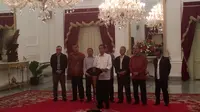 Presiden Jokowi memberikan keterangan pers di Istana, Jakarta. (Liputan6.com/Silvanus Alvin)