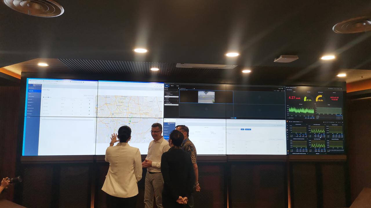 Direktur Utama PT Roatex Indonesia Toll System (RITS) Attila Keszeg. RITS adalah perusahaan yang akan menyediakan layanan  Multi Lane Free Flow (MLFF) atau sistem bayar tol tanpa berhenti di Indonesia. (Sulaeman/ Merdeka.com)