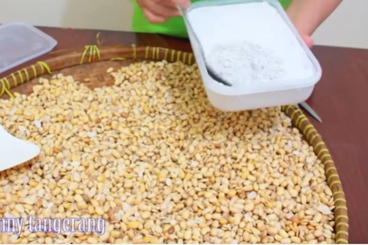 Youtuber Kuliner Bagikan Cara Mudah dan Praktis Membuat Tempe di Rumah