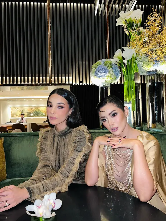 6 Potret Jessica Iskandar Datang ke Acara Fashion, Penampilan Jadi Sorotan
