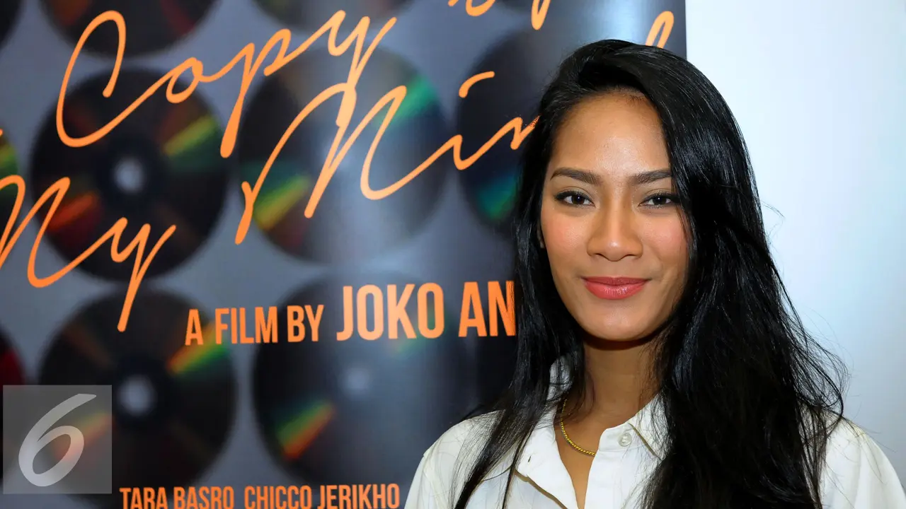 20150821- Tara Basro Konferensi pers film A COPY OF MY MIND-Jakarta