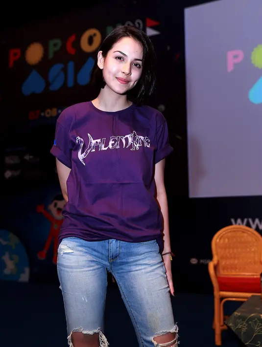 Film superhero 'Valentine' diadaptasi dari komik superhero berjudul sama, 'Valentine'.  Estelle Linden menjadi tokoh superhero pertama di layar lebar film Indonesia. (Wimbarsana/Bintang.com)