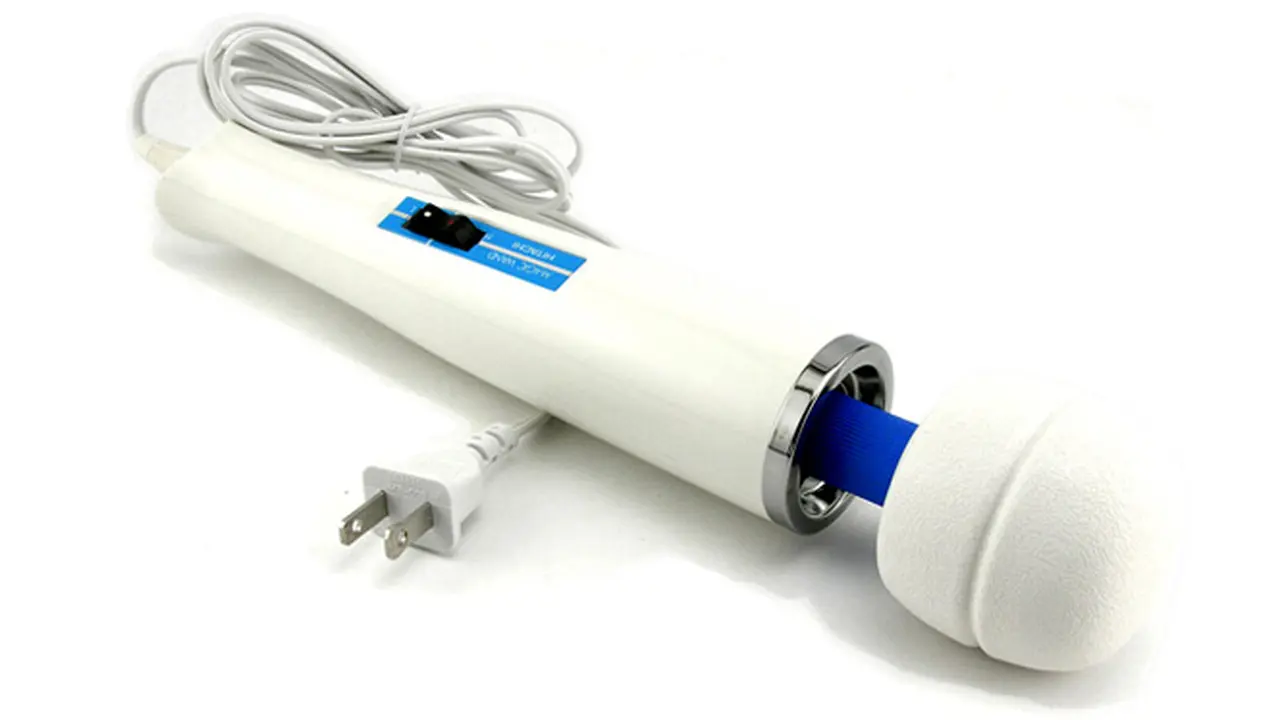Vibrator Terbakar, Vagina Bintang Porno Nyaris Jadi Korban