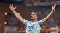 Dusan Vlahovic (Juventus) merayakan gol pembuka dalam laga Serie A di Genoa, Italia, 31 Agustus 2025. (Tano Pecoraro/LaPresse via AP)