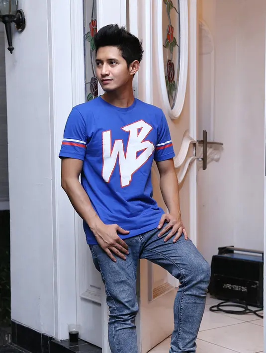 Sebagai sahabat, Olga Syahputra sangat berjasa bagi Chand Kelvin. Karena selain peninggalan barang berupa jam tangan, Chand Kelvin juga mendapat banyak ilmu dari almarhum. (Galih W. Satria/Bintang.com)