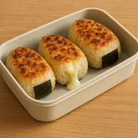 Onigiri panggang mozarella (generated by AI)