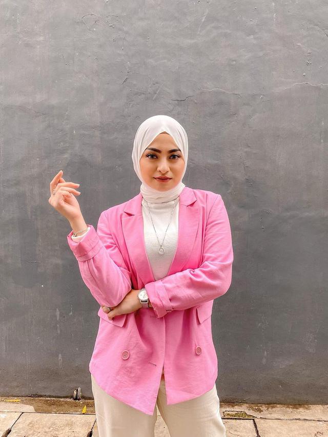 Bakal Jadi Single Parent, Ini 5 Sumber Kekayaan Nathalie Holscher