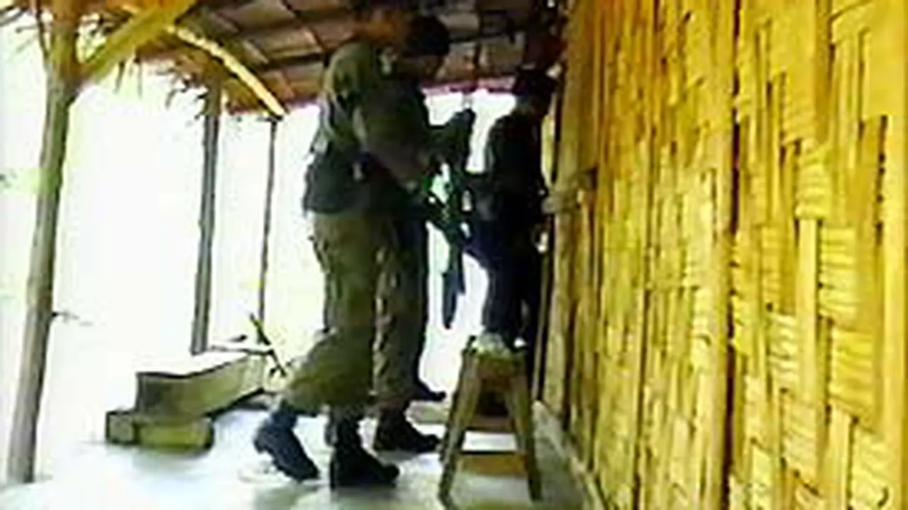 120404dPoso.jpg