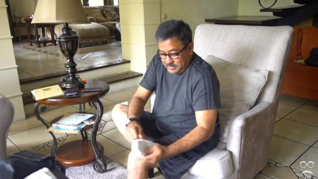 6 Potret Rumah Mewah Rano Karno, Berkonsep Ala Pedesaan yang Luas