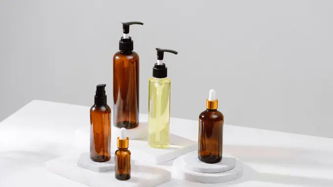 Perbedaan Toner, Essence, dan Serum